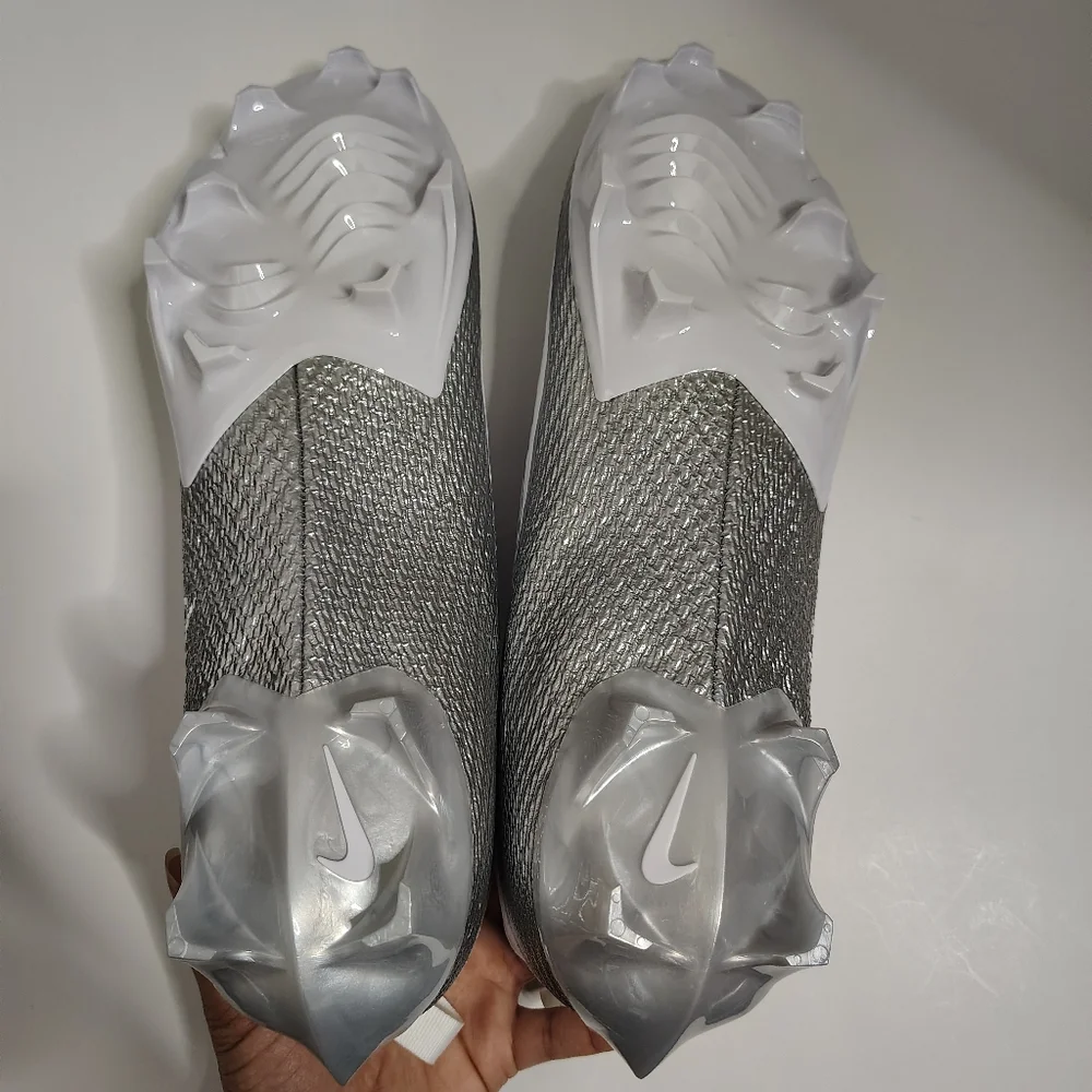 Nike White Silver Vapor Edge Speed 360 2 Football Cleats Men's Size 16 New